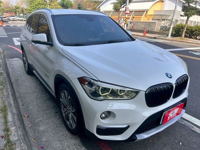 28I/原鈑件/4WD/全景天窗/安卓機/LED頭燈/記憶電動椅/電尾門/免鑰匙/分區溫控/內外氣氛漂亮  第1張相片