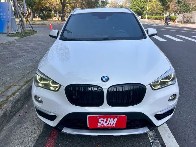 28I/原鈑件/4WD/全景天窗/安卓機/LED頭燈/記憶電動椅/電尾門/免鑰匙/分區溫控/內外氣氛漂亮  第2張相片