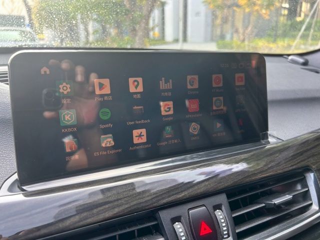 28I/原鈑件/4WD/全景天窗/安卓機/LED頭燈/記憶電動椅/電尾門/免鑰匙/分區溫控/內外氣氛漂亮  第10張相片