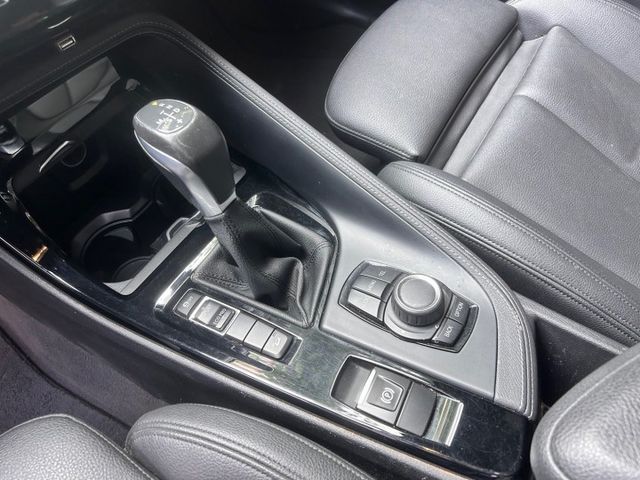 28I/原鈑件/4WD/全景天窗/安卓機/LED頭燈/記憶電動椅/電尾門/免鑰匙/分區溫控/內外氣氛漂亮  第13張相片