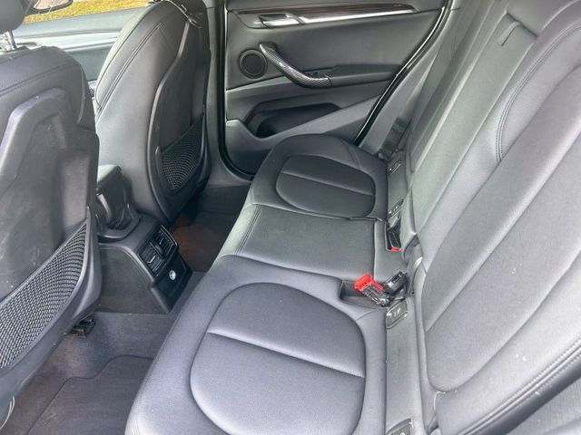 28I/原鈑件/4WD/全景天窗/安卓機/LED頭燈/記憶電動椅/電尾門/免鑰匙/分區溫控/內外氣氛漂亮  第18張相片