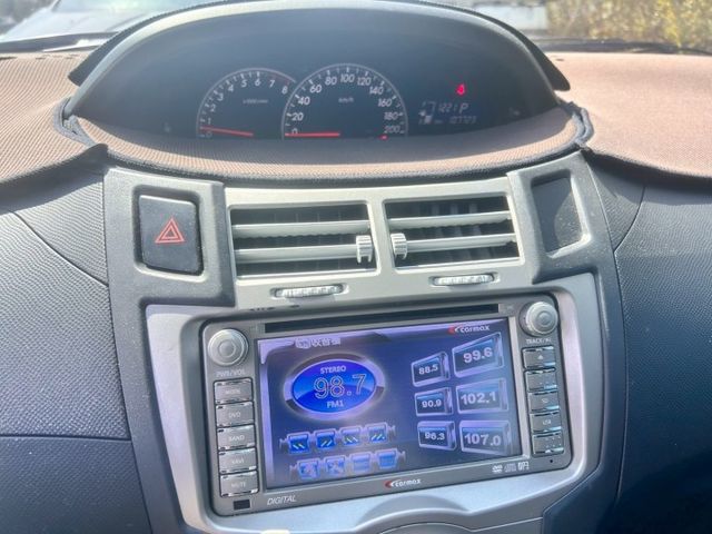 G版皮椅/低里程/雙安/音響快控鍵/恆溫/ISOFIX/內外氣氛漂亮  第9張相片