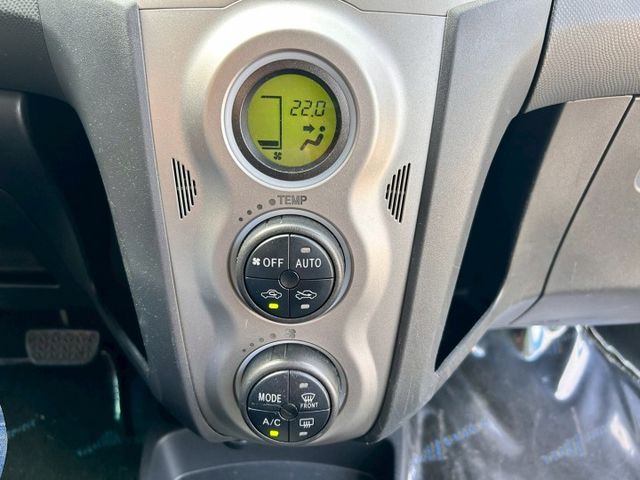 一手車/G版/原鈑件/只跑7萬6/雙安/衛星導航/CARPLAY/倒車顯影/恆溫/ISOFIX  第13張相片