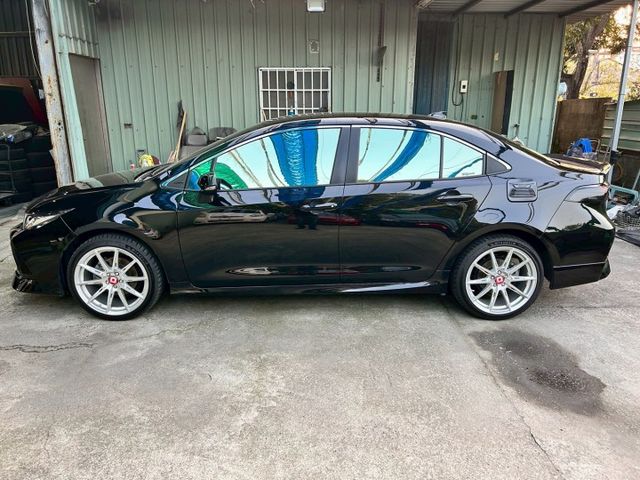 GR SPORT/一手車/原廠保固原廠保養/原鈑件/低里程只跑4萬5/GR專屬套件  第4張相片