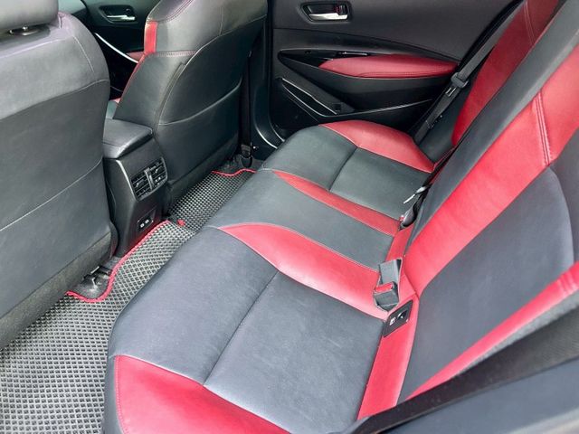 GR SPORT/一手車/原廠保固原廠保養/原鈑件/低里程只跑4萬5/GR專屬套件  第19張相片