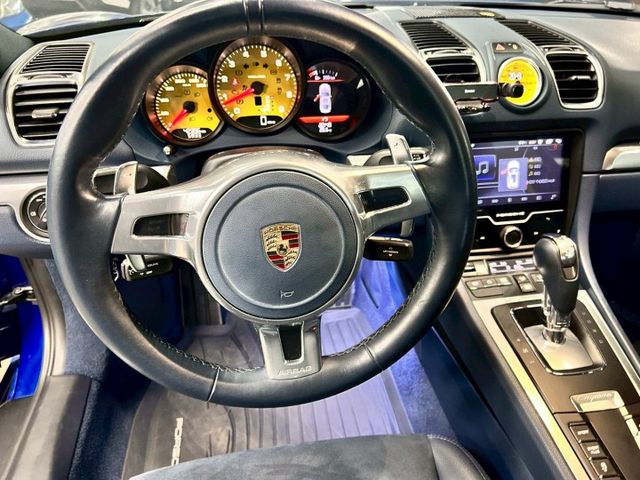 981型/超低里程只跑4萬2/原鈑件/電動升降尾翼/跑計/20吋鋁圈/BOSE音響/底盤乾淨無漏油  第12張相片