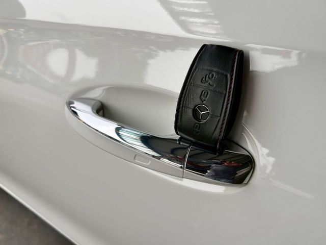 小改款/一手車/23P/原鈑件/原廠保養剛做完/10.5吋雙螢幕/記憶電動座椅/腳踢電尾門  第9張相片