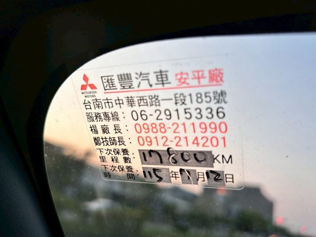 原廠保固/原廠保養/原鈑件/液晶儀表/低里程/LED感應式頭燈/倒車顯影  第11張相片