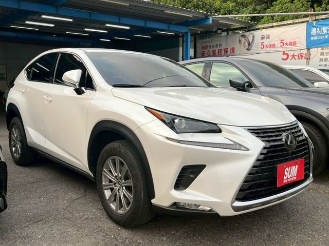 原鈑件/原廠保養/ACC跟車/車道偏移/LED頭燈/免鑰匙/原廠CARPLAY/盲點  第1張相片