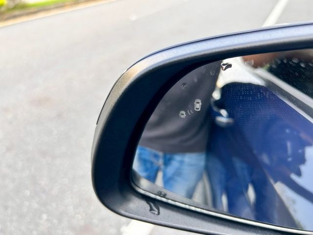 一手車原鈑件/原廠保固/原廠保養/只跑2萬/選配360環景跟盲點/原廠CARPLAY  第9張相片
