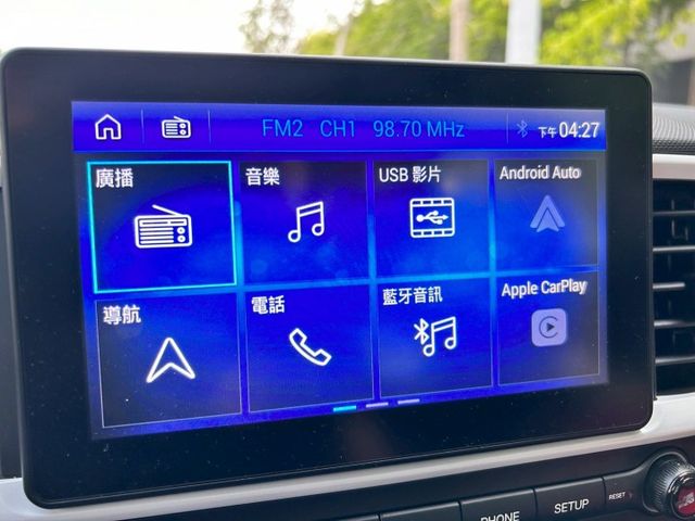一手車原鈑件/原廠保固/原廠保養/只跑2萬/選配360環景跟盲點/原廠CARPLAY  第15張相片