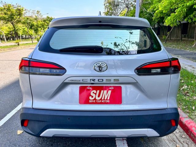 一手車尊爵版/LED頭尾燈/液晶儀錶/ACC跟車/盲點/車道偏移/免鑰匙/7安/導航/倒車顯影  第6張相片