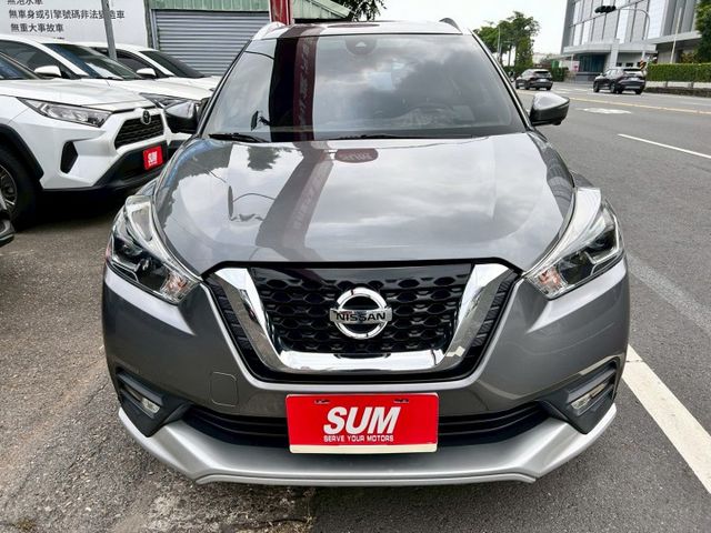 一手車智行旗艦版/原鈑件/原廠保固中/原廠保養/360環景/原廠CARPLAY/盲點/空力套件  第2張相片