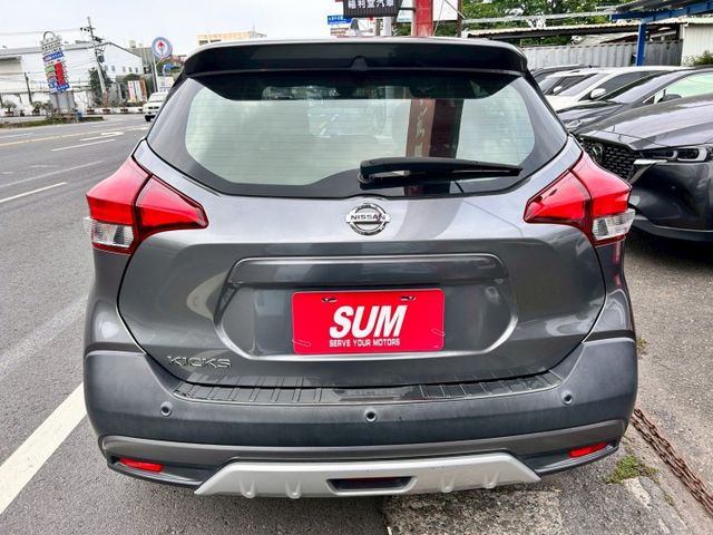 一手車智行旗艦版/原鈑件/原廠保固中/原廠保養/360環景/原廠CARPLAY/盲點/空力套件  第5張相片