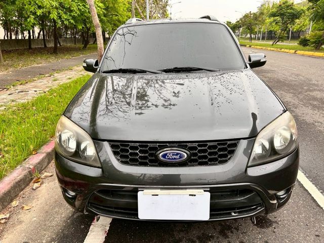 4WD/可輕度越野/內外氣氛漂亮/天窗/可全額貸款  第2張相片