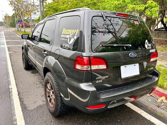 4WD/可輕度越野/內外氣氛漂亮/天窗/可全額貸款  第7張相片