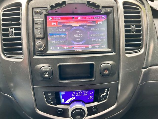 4WD/可輕度越野/內外氣氛漂亮/天窗/可全額貸款  第12張相片