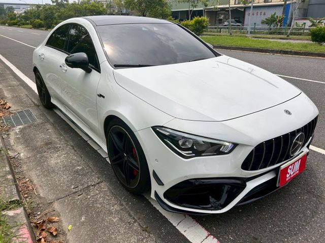 總代理AMG CLA 45 S 4MATIC/一手車原廠保養/原鈑件/雙認證/AMG可調式聲浪/夜色套件/空力套件  第1張相片