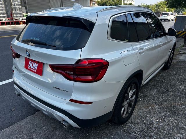 總代理/5AT/原鈑件/ACC跟車/KEYLESS GO/LED頭燈/數位虛擬儀錶/盲點/雙前電動椅/電尾門  第7張相片