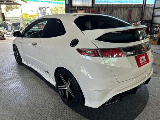 CIVIC  第7張相片