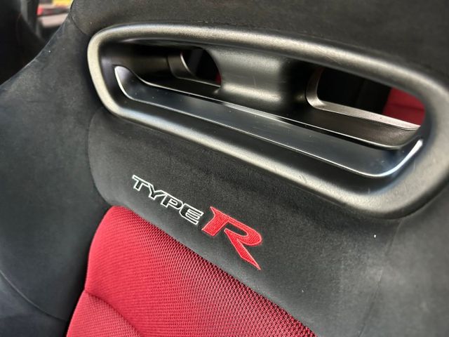 CIVIC  第13張相片