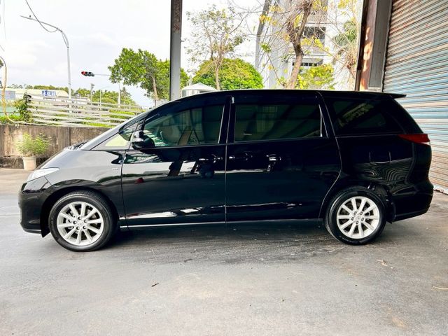 豪華版一手車/原鈑件/免鑰匙/HID主動轉向頭燈/電滑門/電尾門/全景天窗  第4張相片