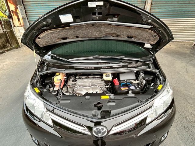 豪華版一手車/原鈑件/免鑰匙/HID主動轉向頭燈/電滑門/電尾門/全景天窗  第9張相片
