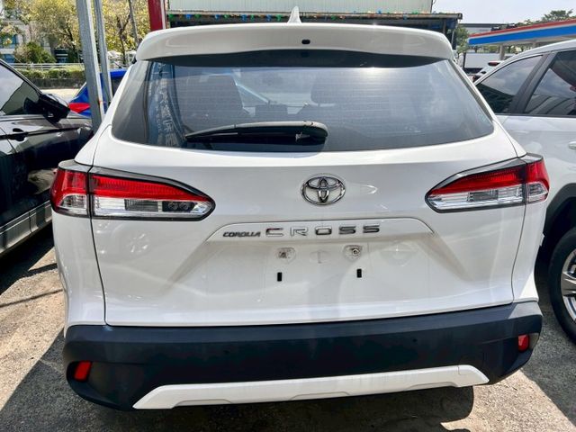 豪華版/原鈑件/低里程/i-key/ACC跟車/車道偏移輔助/倒車顯影/7安/自動遠光燈  第5張相片