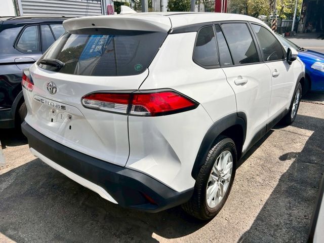 豪華版/原鈑件/低里程/i-key/ACC跟車/車道偏移輔助/倒車顯影/7安/自動遠光燈  第6張相片