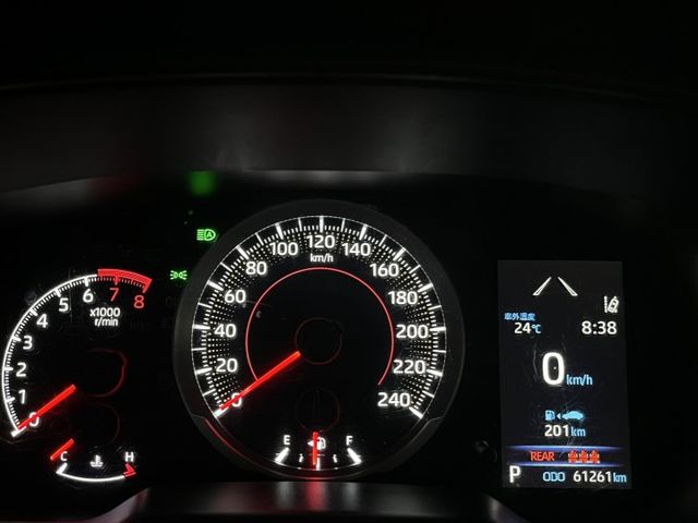 豪華版/原鈑件/低里程/i-key/ACC跟車/車道偏移輔助/倒車顯影/7安/自動遠光燈  第11張相片