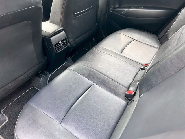 豪華版/原鈑件/低里程/i-key/ACC跟車/車道偏移輔助/倒車顯影/7安/自動遠光燈  第14張相片