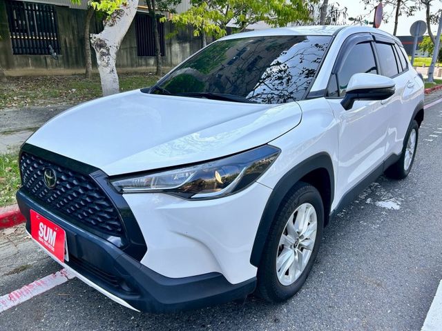 挑戰最低價!!豪華版/原鈑件/免鑰匙/ACC跟車/車道維持輔助/7安/自動遠光燈  第3張相片