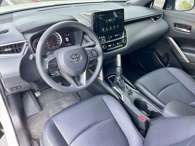 挑戰最低價!!豪華版/原鈑件/免鑰匙/ACC跟車/車道維持輔助/7安/自動遠光燈  第17張相片
