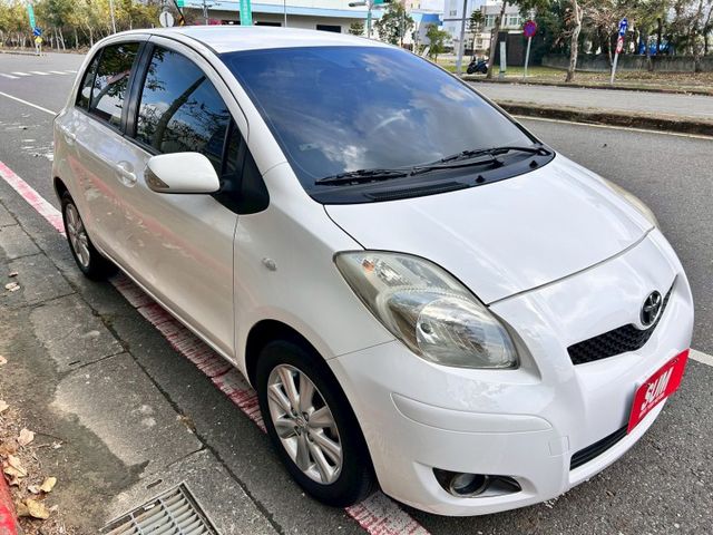 G版皮椅/低里程/雙安/音響快控鍵/恆溫/ISOFIX/內外氣氛漂亮  第1張相片