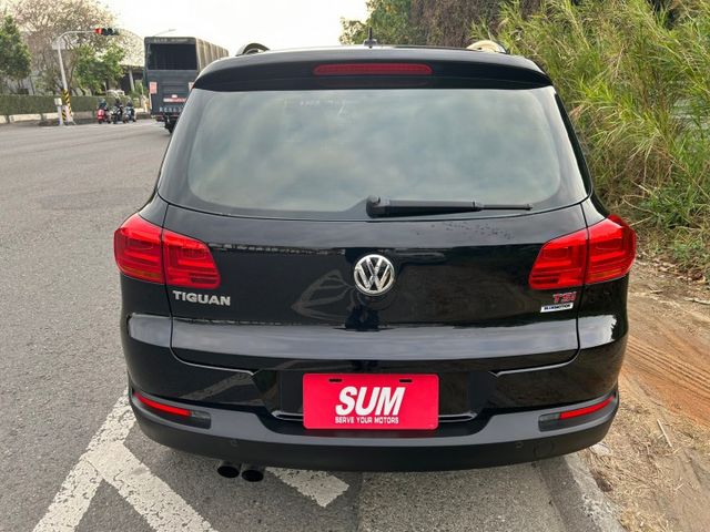 原鈑件/感應式頭燈/6安/循跡防滑/AUTOHOLD/車頂架/ISOFIX  第5張相片