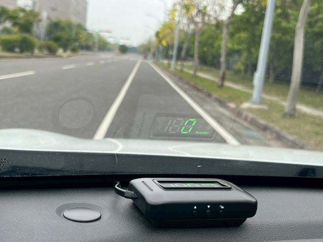 尊爵智駕版/一手車/原鈑件/7吋儀表/ACC跟車/360環景/無線CARPLAY/盲點/抬顯  第17張相片