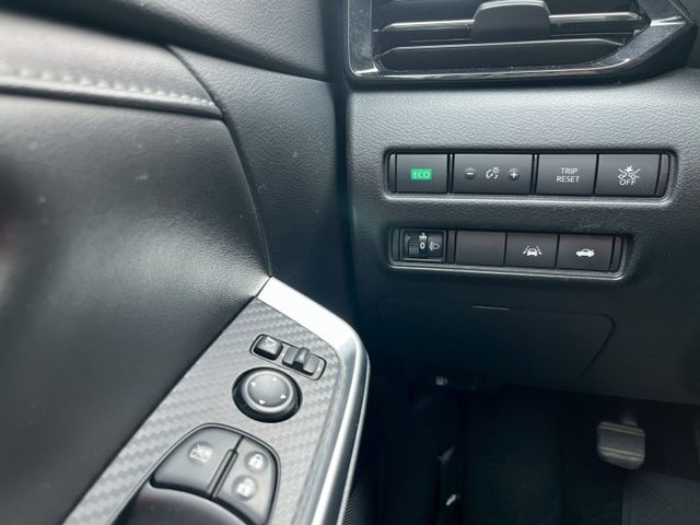 尊爵智駕版/一手車/原鈑件/7吋儀表/ACC跟車/360環景/無線CARPLAY/盲點/抬顯  第18張相片