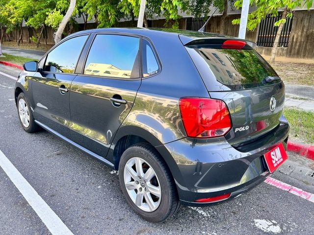 低里程/雙安/高安全性小車/多數耗材已整理/車況健康/藍芽音樂/可全額貸款  第5張相片