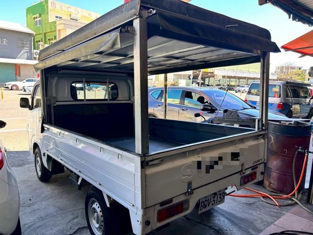 一手車/3面篷式/VSF車輛穩定系統/升級安卓機大螢幕/車室空間舒適大升級  第6張相片