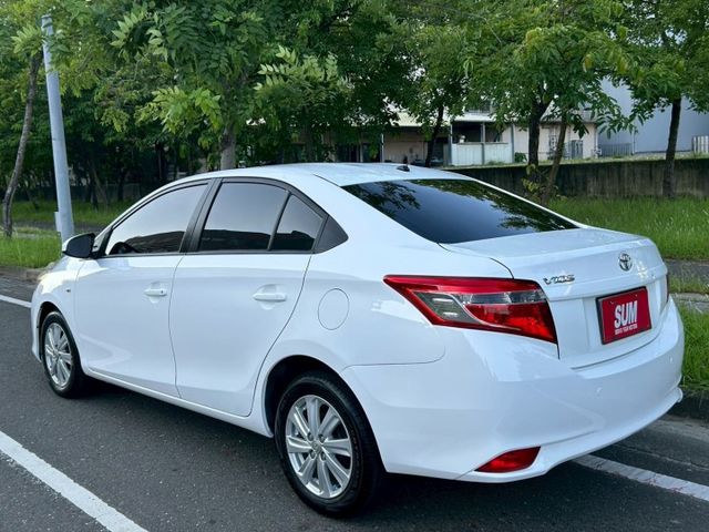 一手車原鈑件/低里程僅跑8萬3/雙安/內外氣氛漂亮/可全額貸款  第7張相片