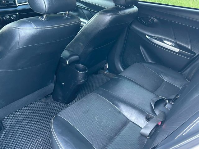 一手車原鈑件/低里程僅跑8萬3/雙安/內外氣氛漂亮/可全額貸款  第18張相片