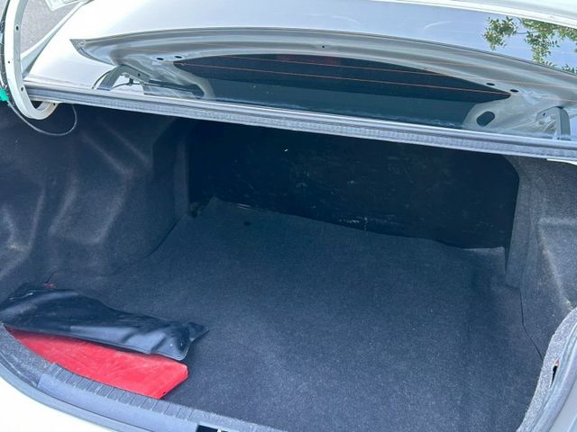 一手車原鈑件/低里程僅跑8萬3/雙安/內外氣氛漂亮/可全額貸款  第19張相片
