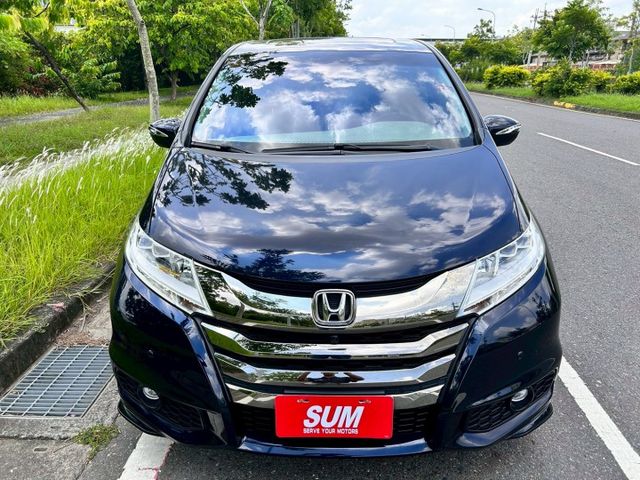 一手車/APEX版/超低里程只跑4萬9/原廠保養/LED頭燈/360環景/雙邊電滑門/盲點/有第三方認證  第2張相片