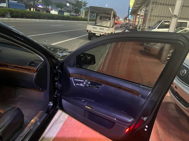 M-BENZ賓士 S400H  第7張相片