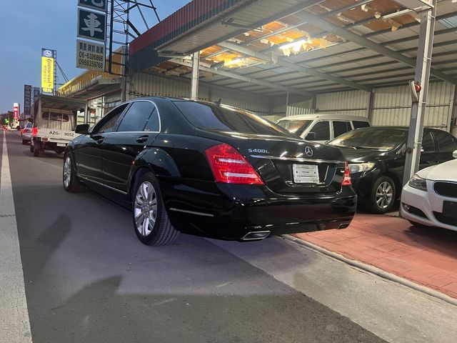 M-BENZ賓士 S400H  第13張相片