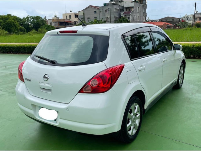 NISSAN日產 TIIDA  第2張相片