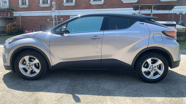 TOYOTA豐田 C-HR  第19張相片