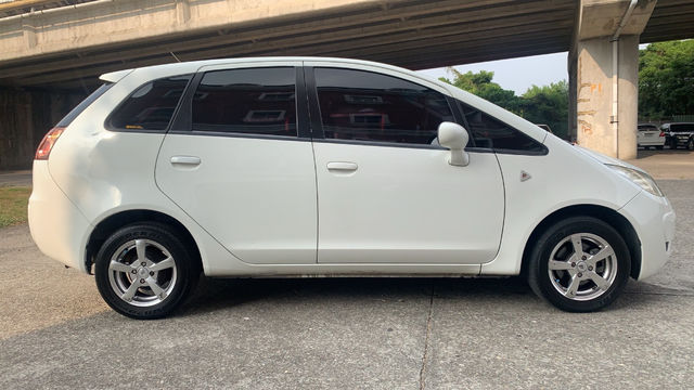 MITSUBISHI三菱 COLT PLUS  第10張相片