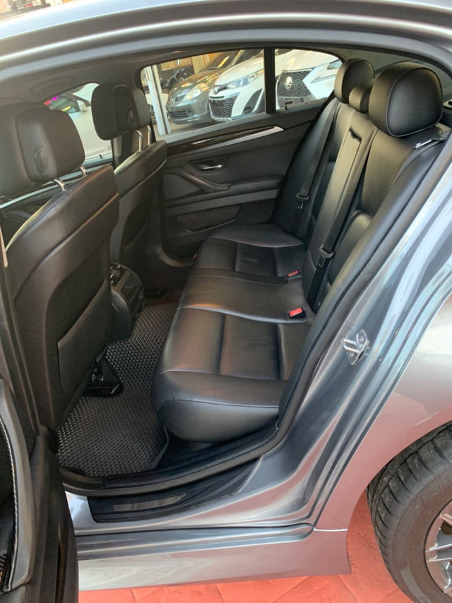 BMW寶馬 520I  第10張相片