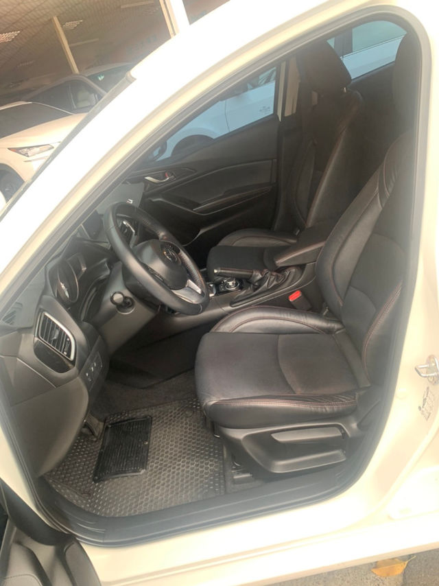 MAZDA馬自達 MAZDA 3  第8張相片